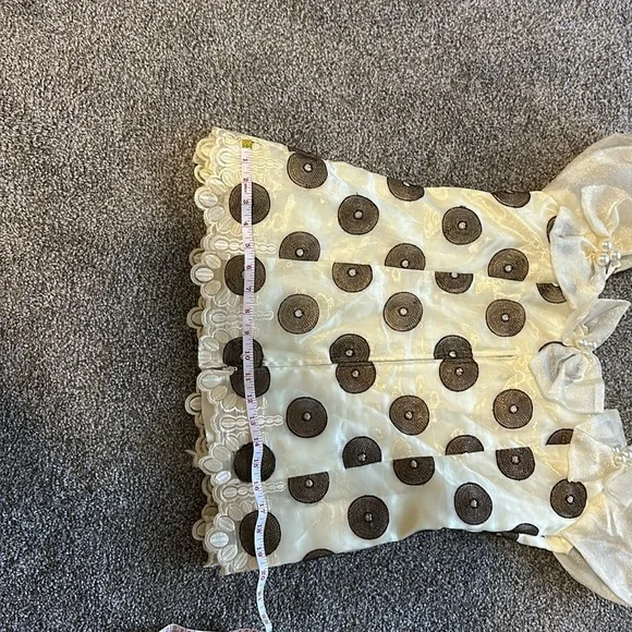 Vintage Bow, Pearl & Bronze Detail Top - Picture 10 of 12